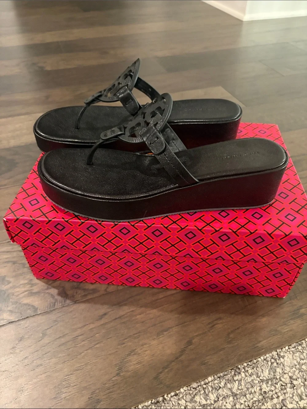 Tory Burch Miller Black Leather Wedge Platform Sandals Sz 8